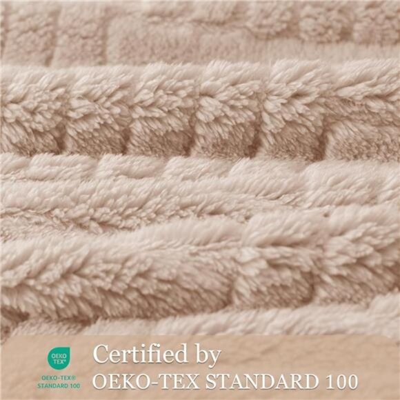 Whale Flotilla Fleece Throw Blanket Soft Warm Cozy Couch Bed Decorative 50x60 In - Picture 6 of 7